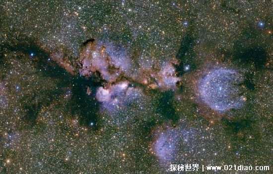 17亿像素银河系全景图，历时12年拍摄(加州星云等真面目揭晓)