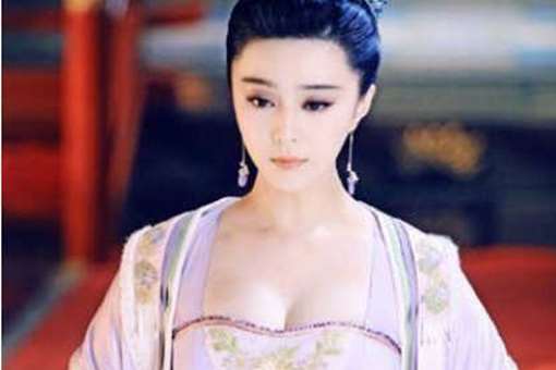 唐朝女人为什么都喜欢坦胸露乳